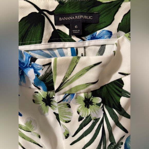 Banana Republic Wide Leg Colorful Floral Pants - Picture 2 of 8